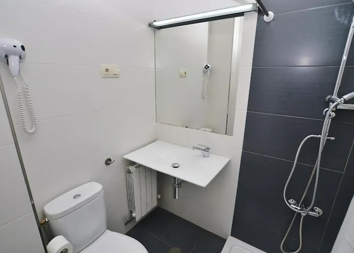 Perez Del Molino - 5806 Apartment